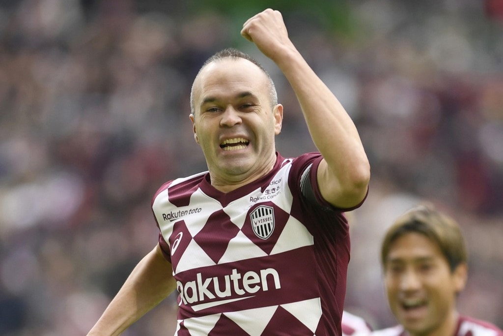 Iniesta nem akarja abbahagyni a futballt