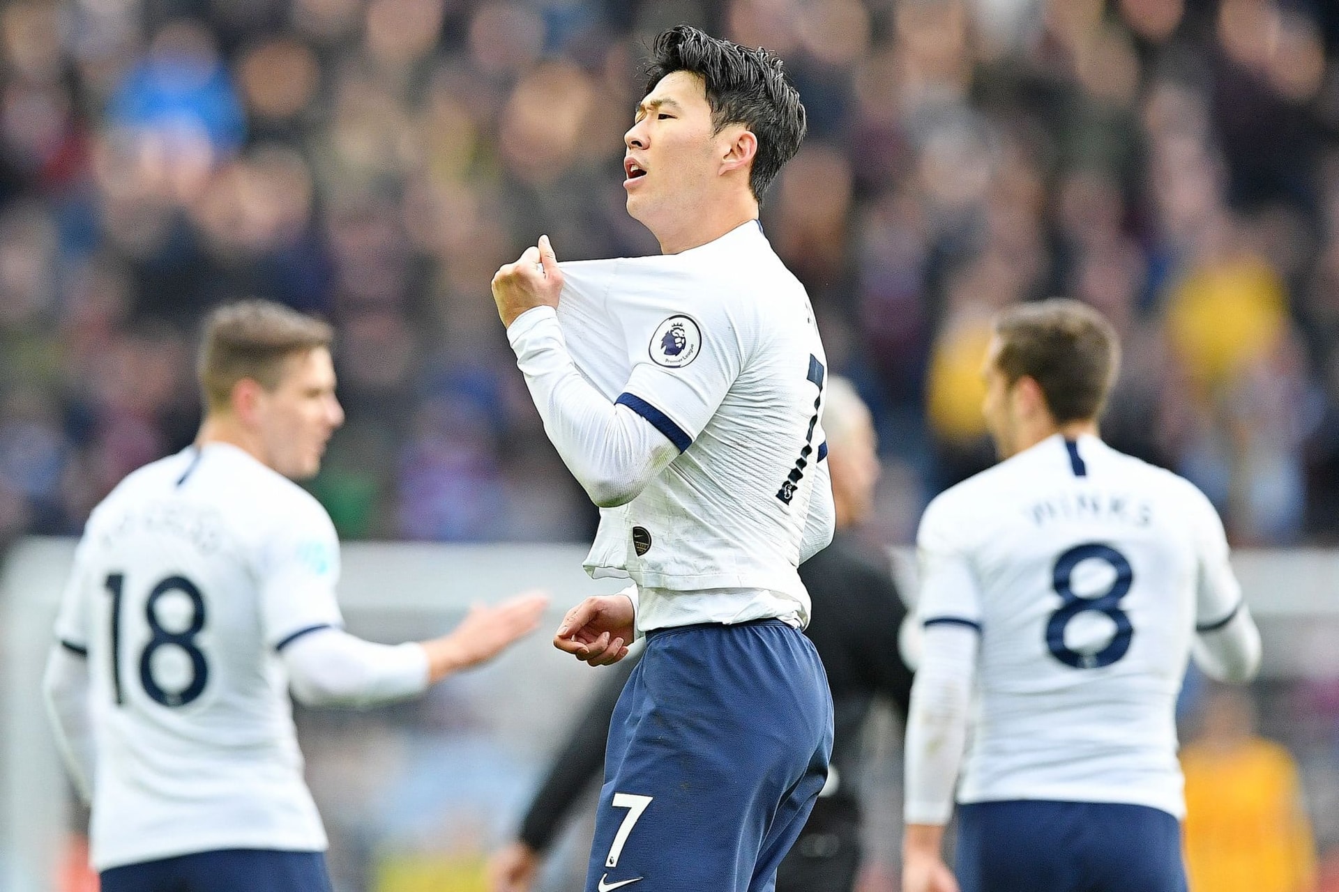 Bevonul a hadseregbe a Tottenham dél-koreai támadója
