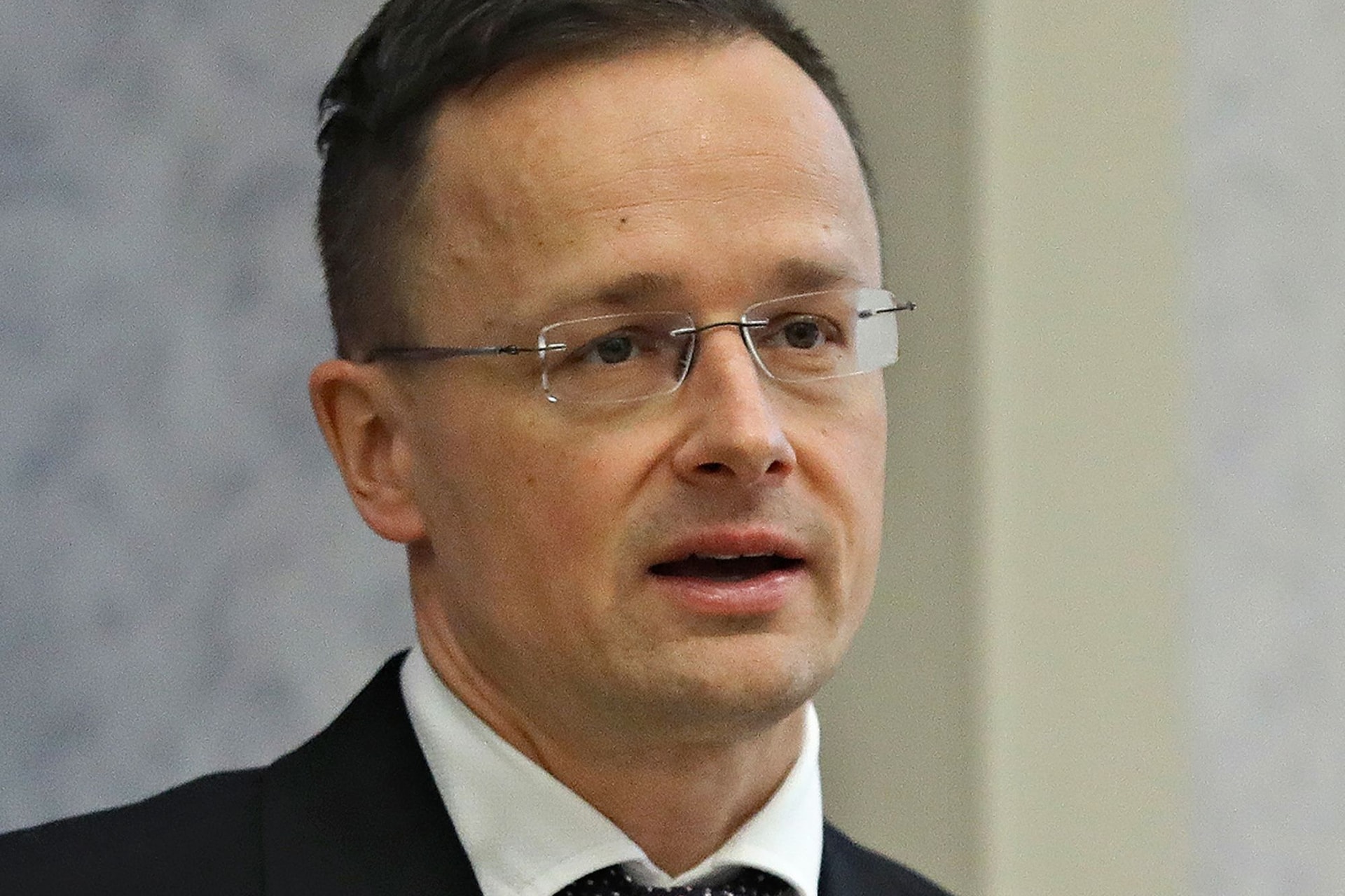 Szijjártó: 162 milliárd forintnyi beruházást hajtana végre 338 vállalat