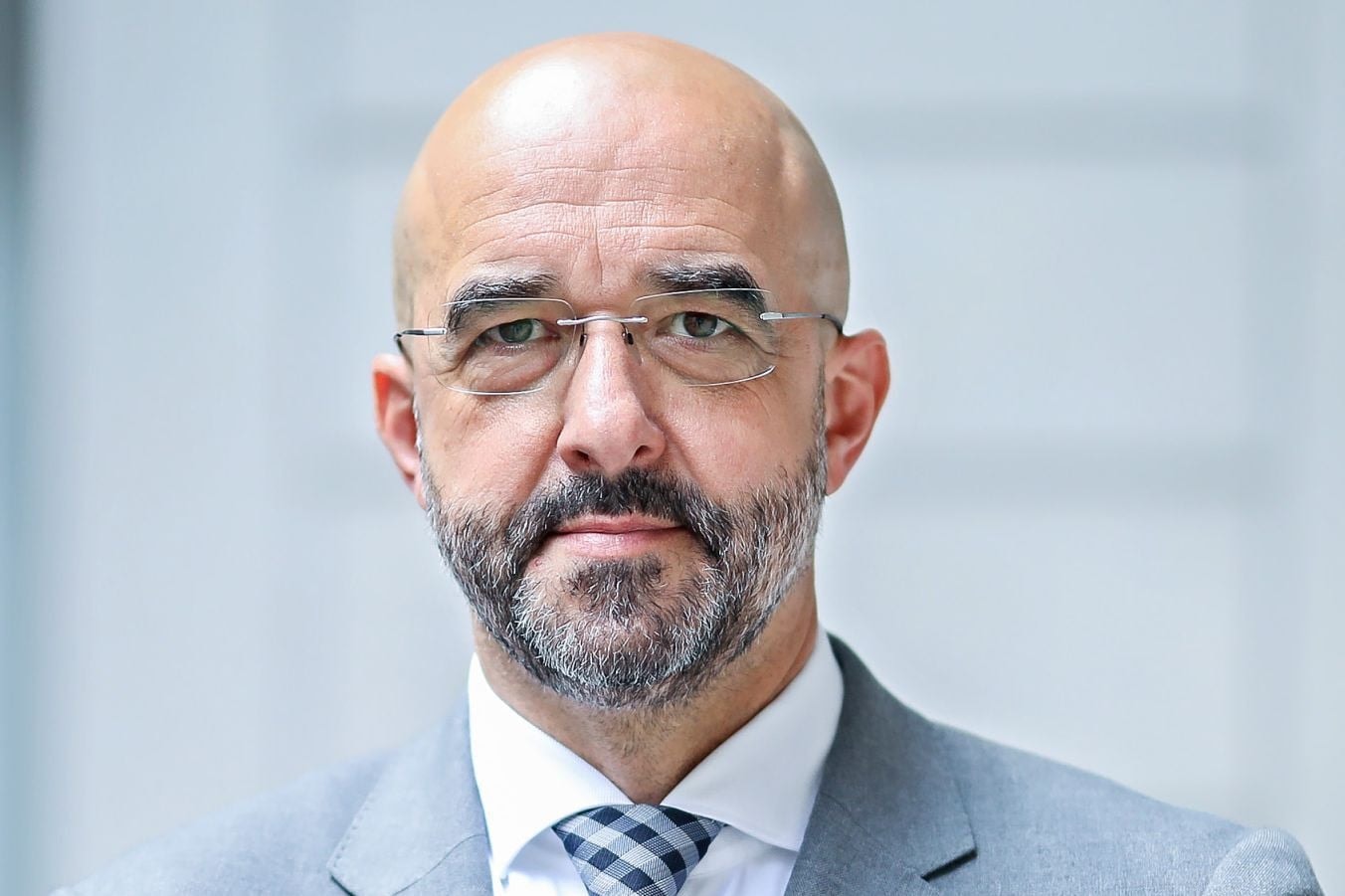 Penetráns hazugságok és kettős beszéd