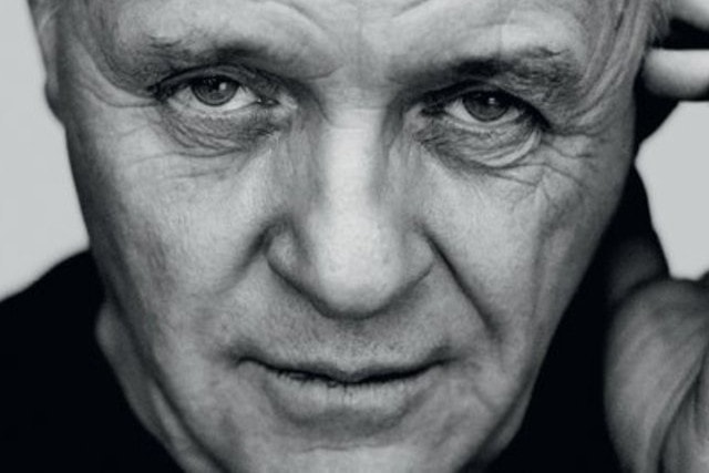 Anthony Hopkins táncpárbajra hívta Stallonét és Schwarzeneggert