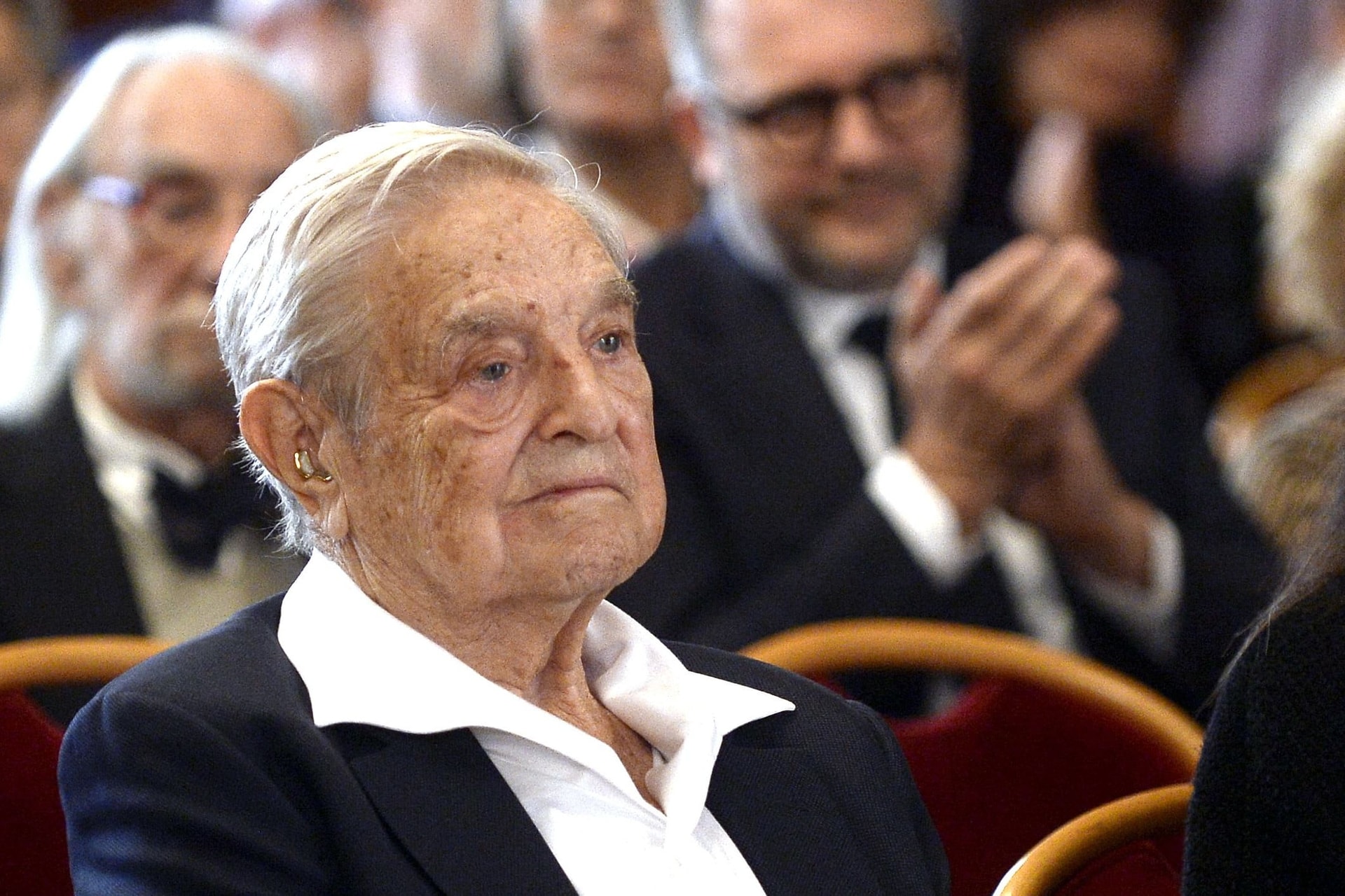 Lebukott a Soros-hálózat és a baloldal: gyalázatos módon manipulálnak