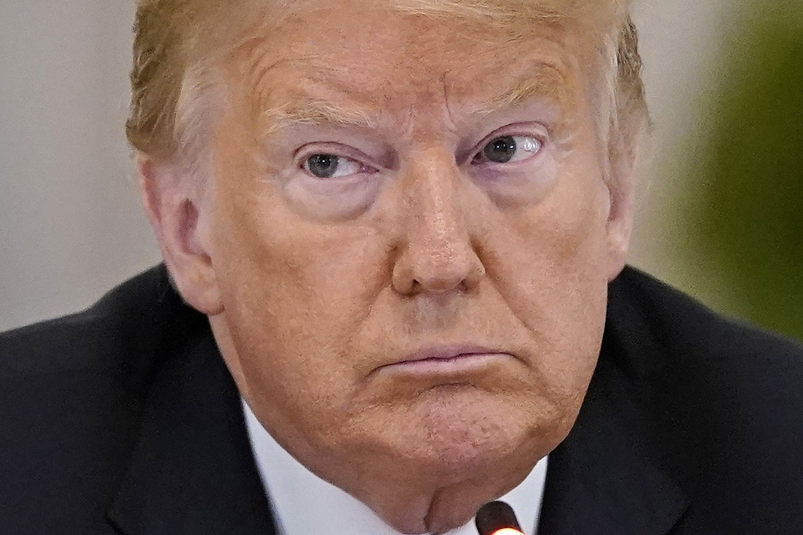 Remdesivirrel kezelik Donald Trumpot
