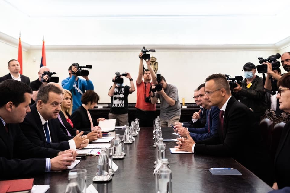 Eljött a gazdasági védekezés ideje