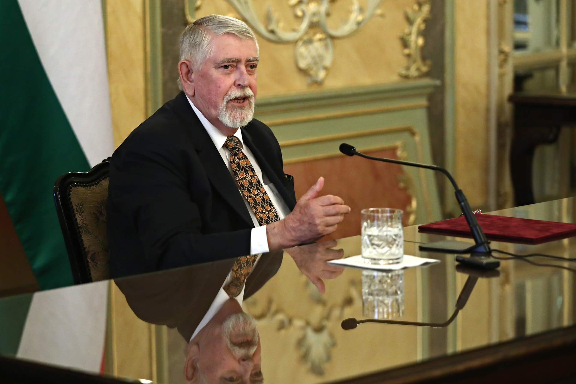 Hétfőtől megszűnik az egészségügyi ellátás korlátozása