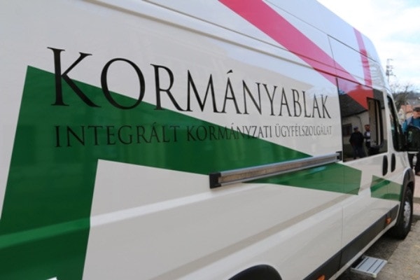 Új kormányablakbusz áll forgalomba Pest megyében