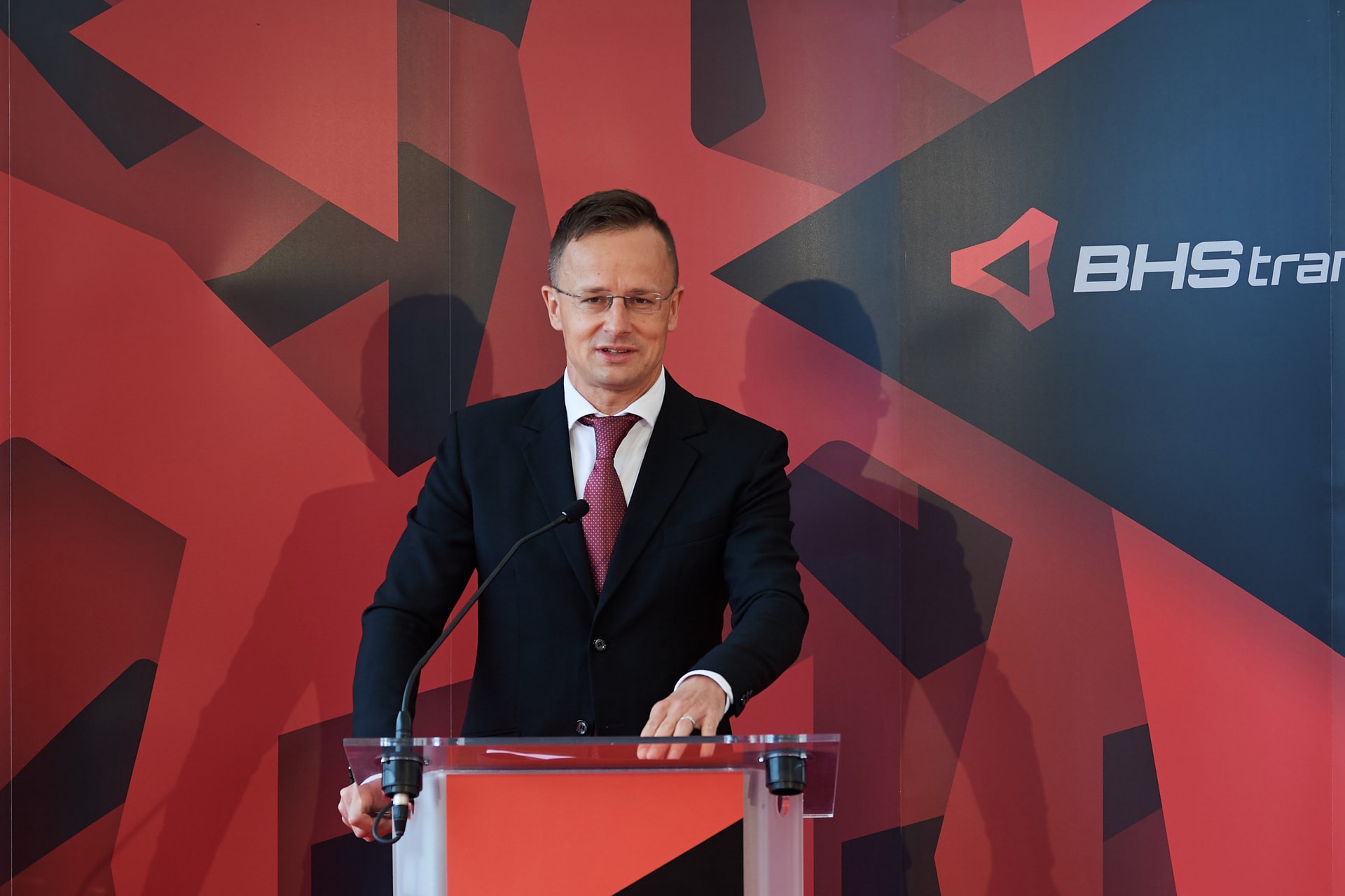 Szijjártó: A magyar gazdáság lelkét a magyar tulajdonú vállalatok adják