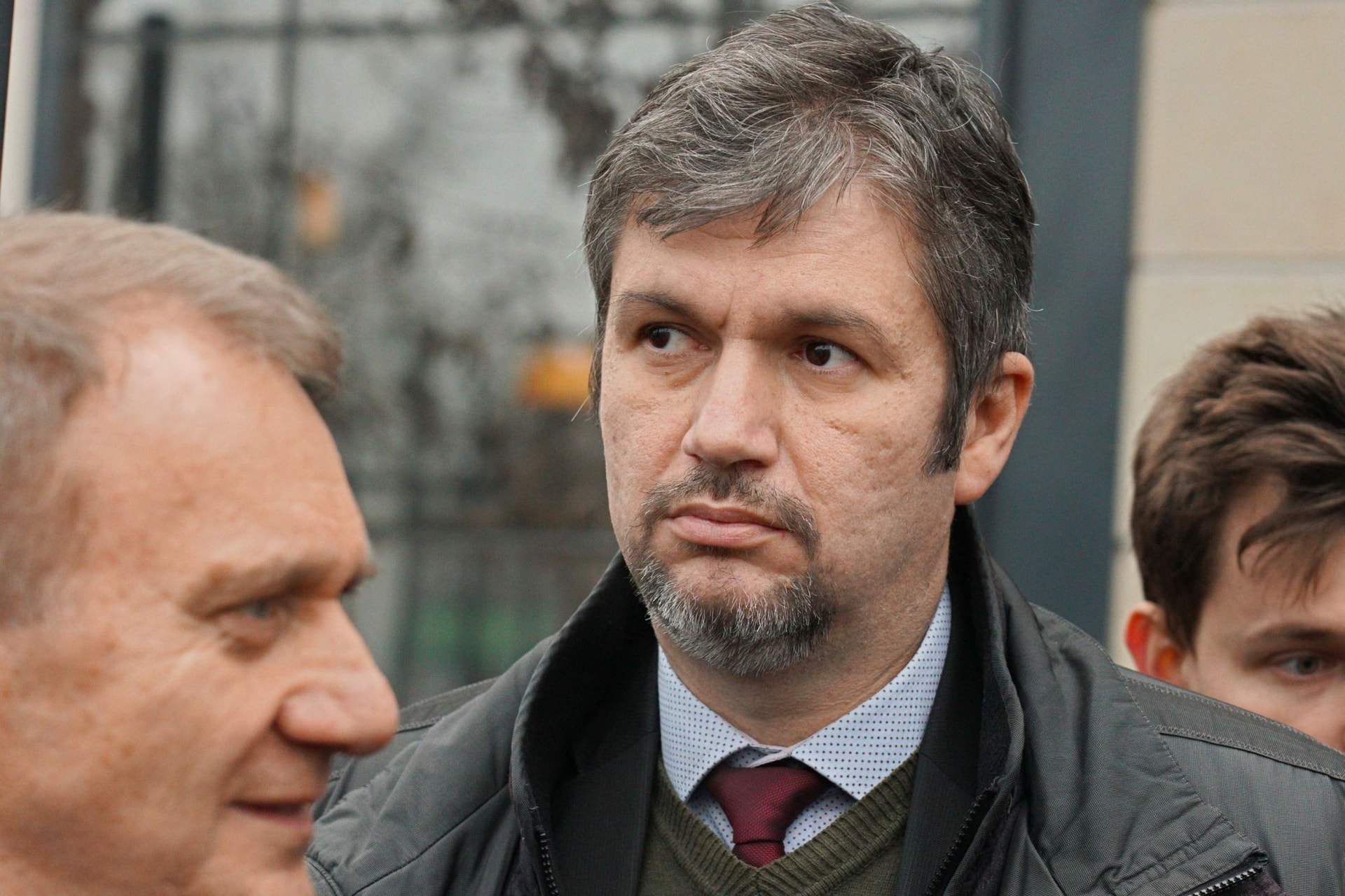 Törvénytelenül működhet Hadházy Ákos alapítványa