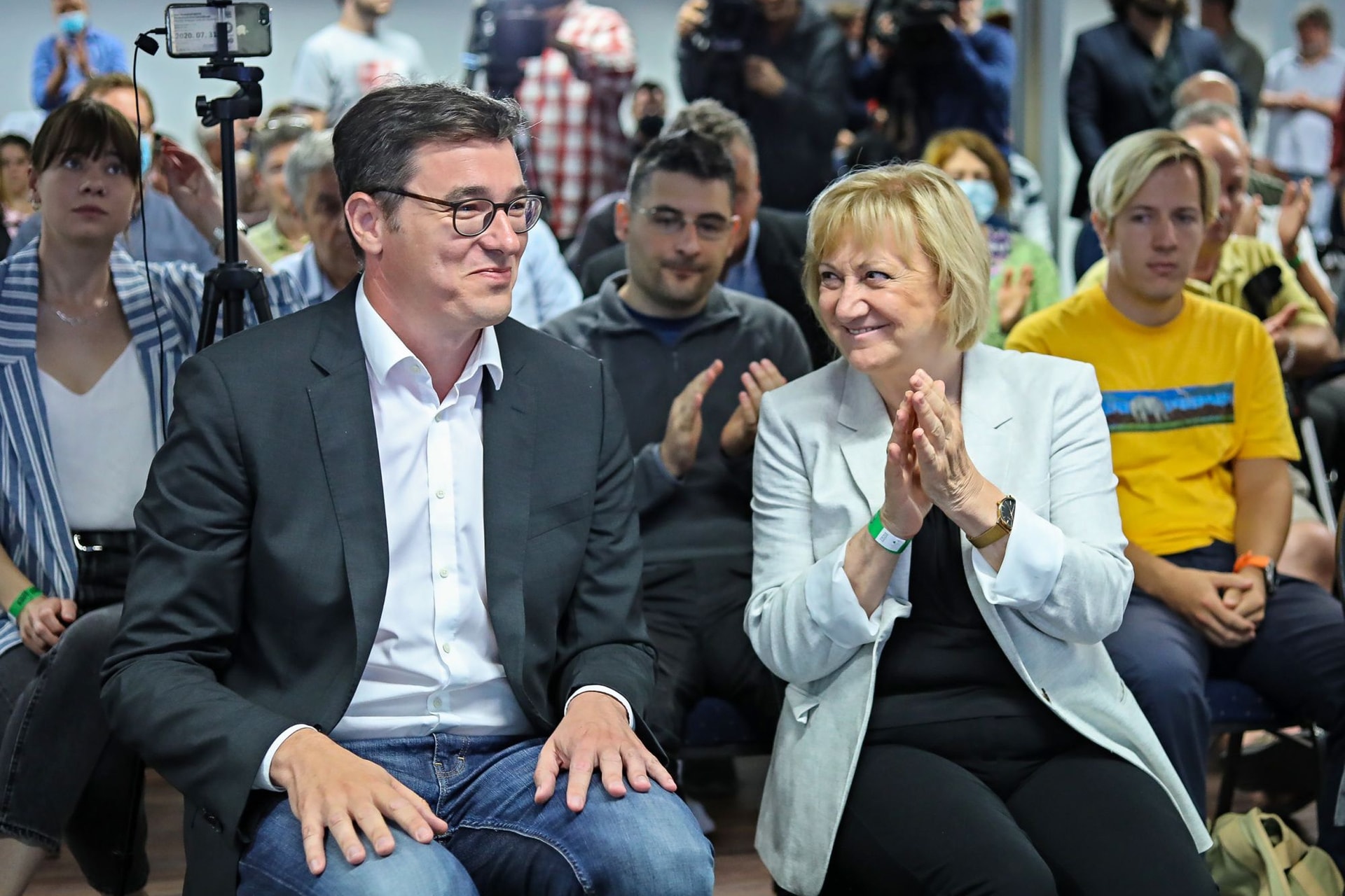 Megint az LMP felé kacsintgat a törpepártot korábban Bajnaiék kedvéért eláruló Karácsony Gergely