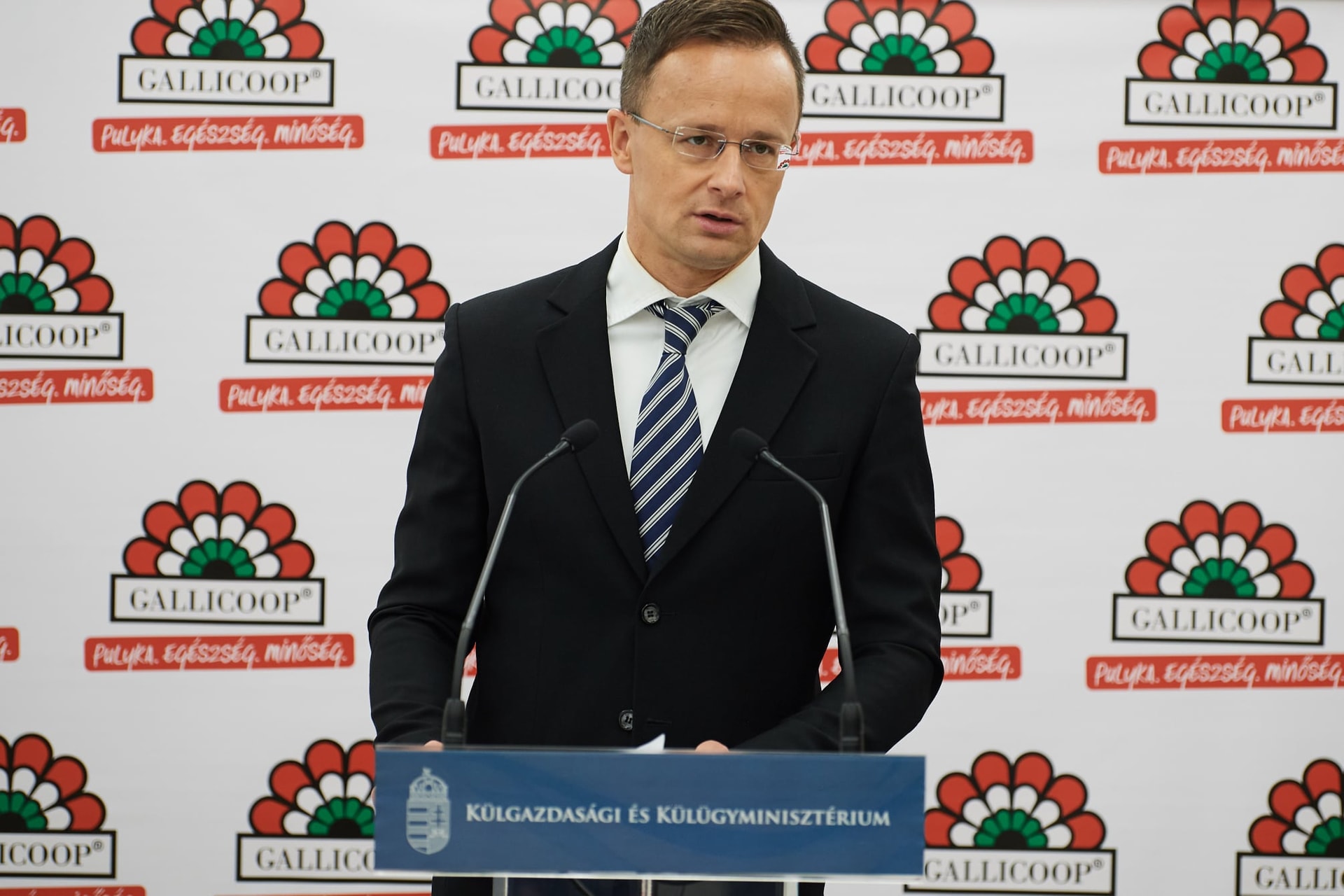 Szijjártó: 24 beruházást indítanak a következő hónapokban Békés megyében