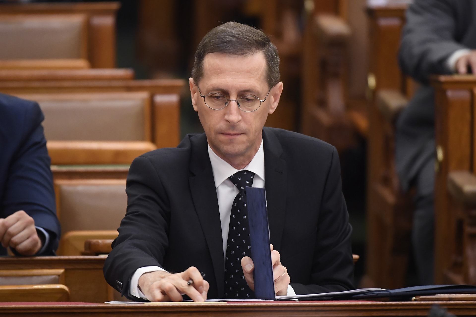 Az Országgyűlés elfogadta a 2021-es költségvetést