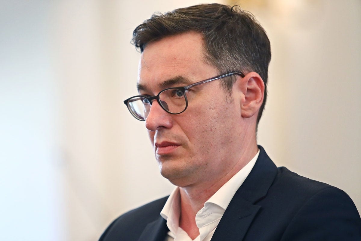 Szereptévesztésben a főpolgármester