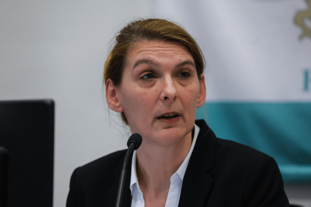Propagandává züllesztették a kerületi lapokat a baloldali polgármesterek