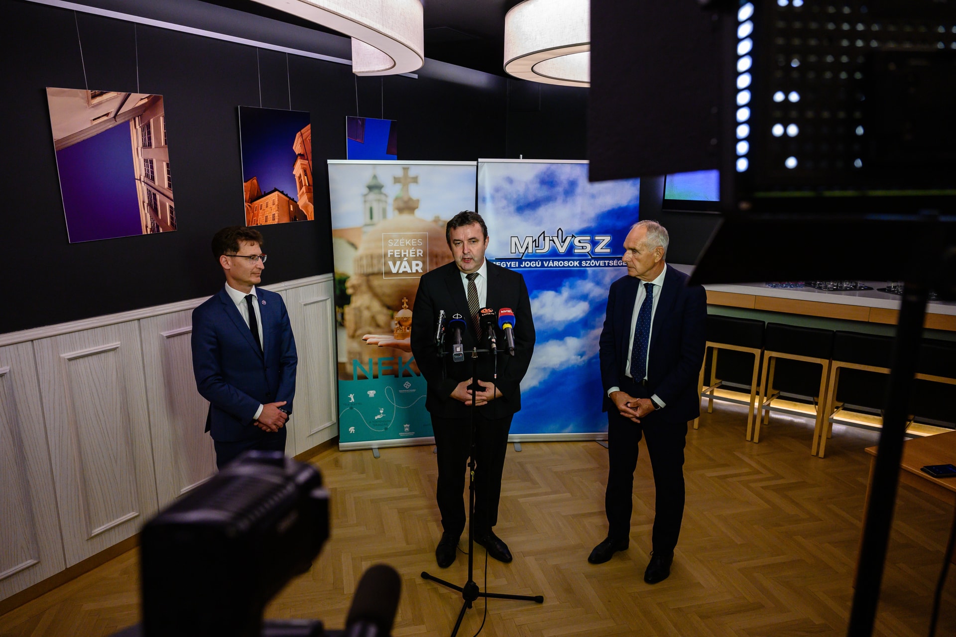 A magyar gazdaság elkezdett újra nagyobb fokozatba kapcsolni