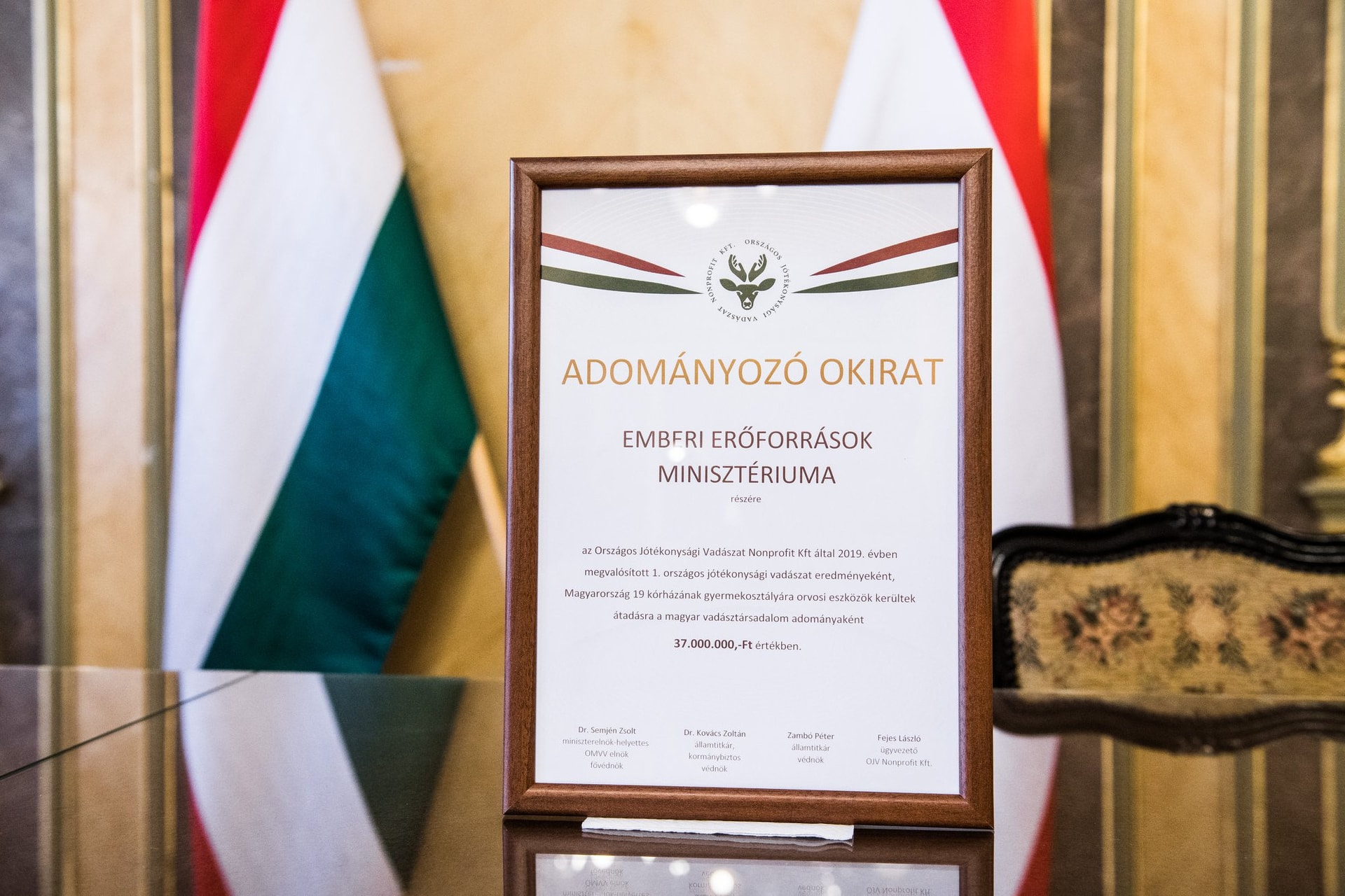 Jótékonysági vadászattal az egészségügyért
