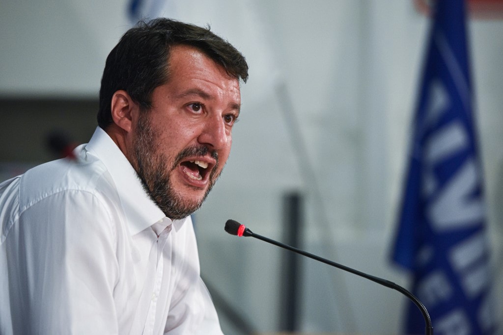 Salvini: A biztonságot az illegális bevándorlókkal cserélték fel