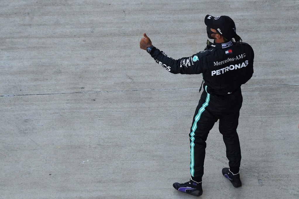 Hamilton nyerte a Portugál Nagydíjat
