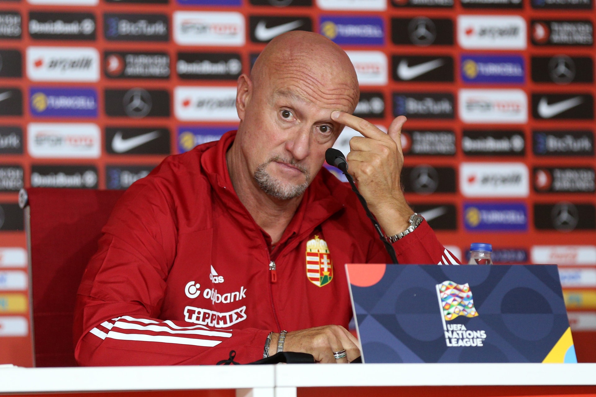 Marco Rossi több helyen is változtatott