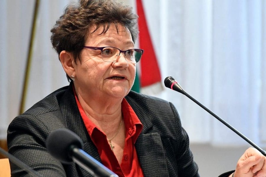 Müller Cecília: Nem tűnik exponenciálisnak a fertőzésszám növekedése
