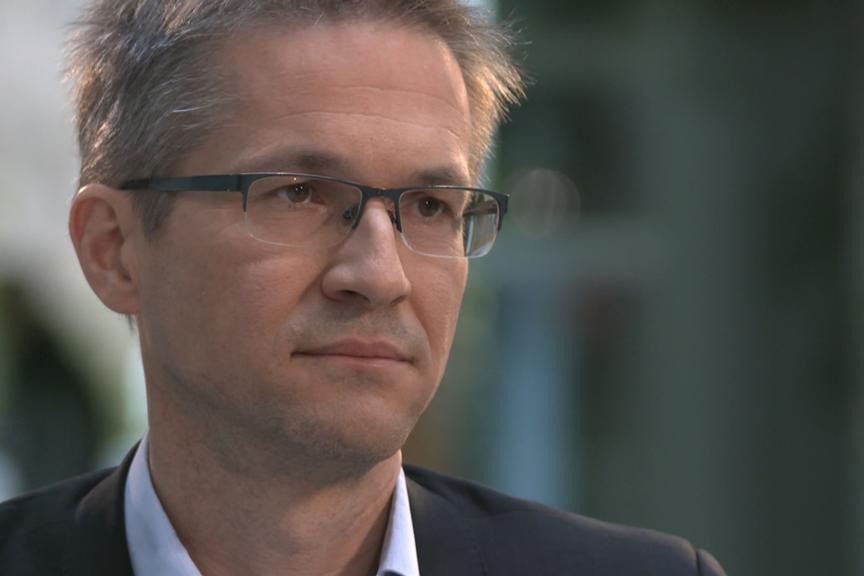 Íme, ilyen eszközökkel dolgozik Soros karmesterének álhírgyára