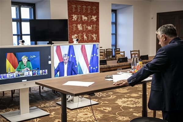 Uniós vezetőkkel tárgyalt Orbán Viktor