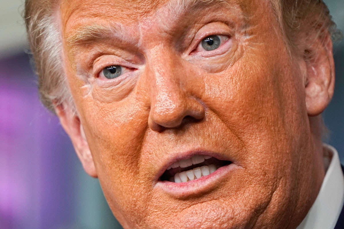 Gyógyszertesztet végeztetne Joe Bidenen ellenfele, Donald Trump amerikai elnök