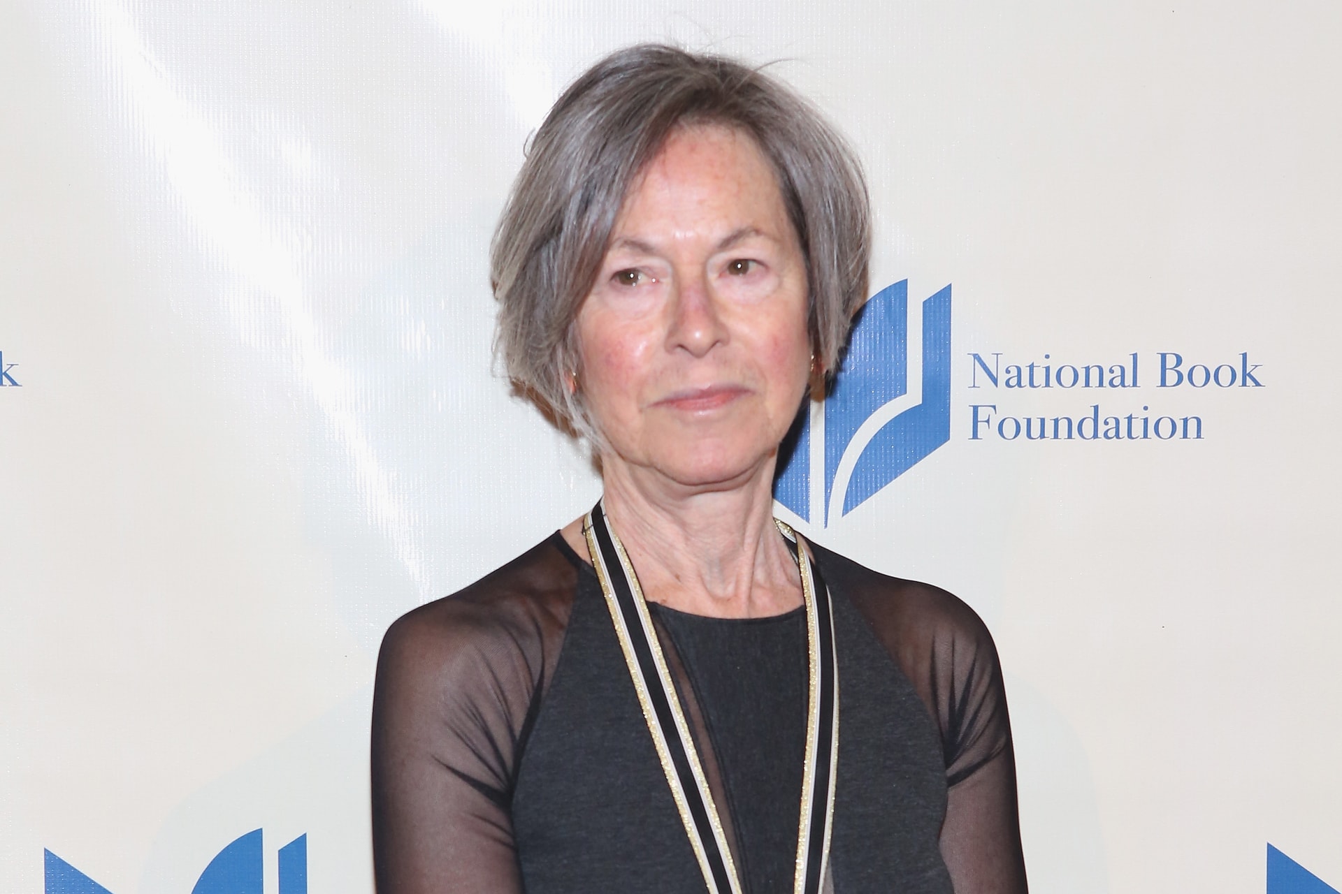 Louise Glück kapja az irodalmi Nobel-díjat