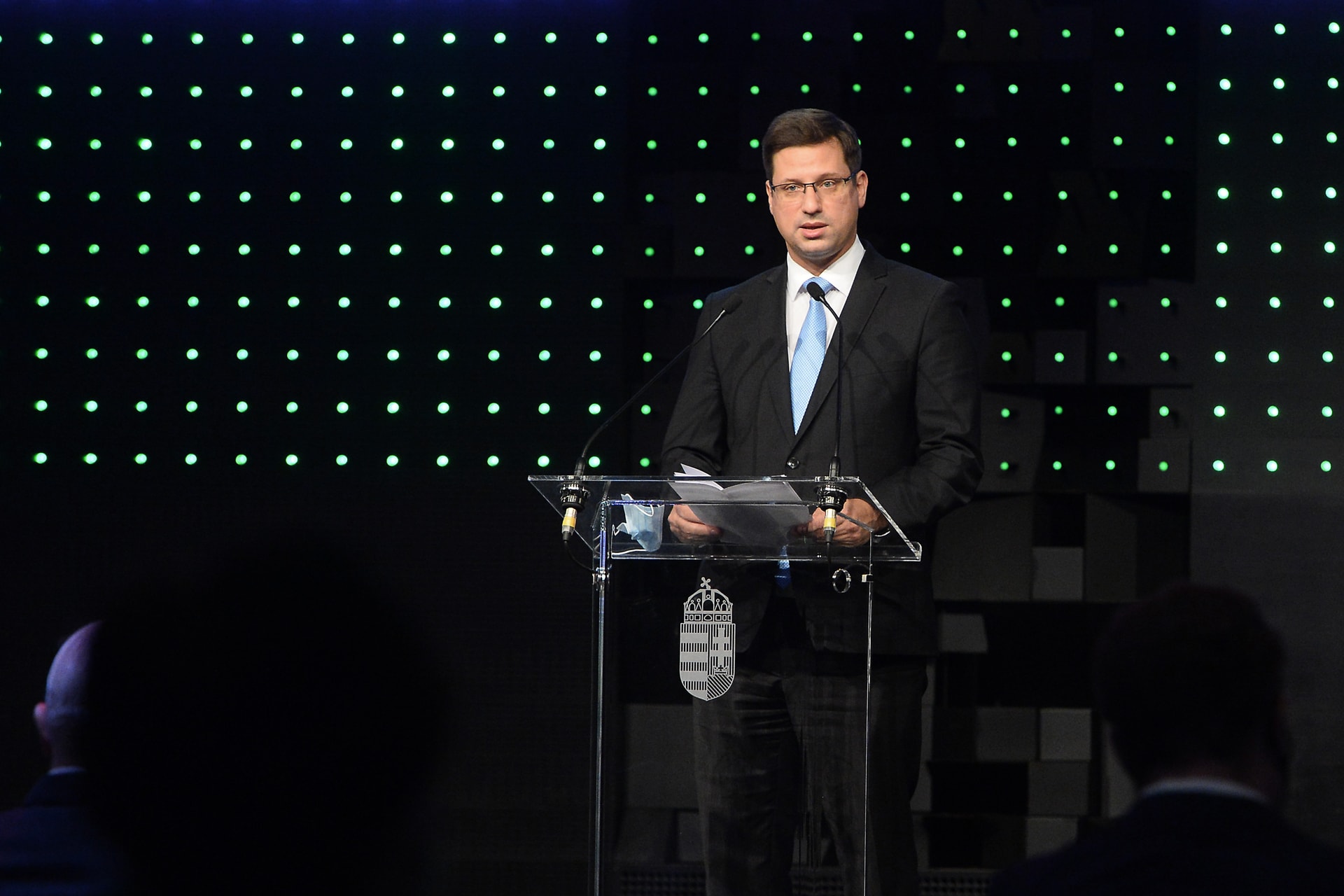 Gulyás: Nem engedhetjük meg, hogy a kommunizmus eszméi újra teret nyerjenek!