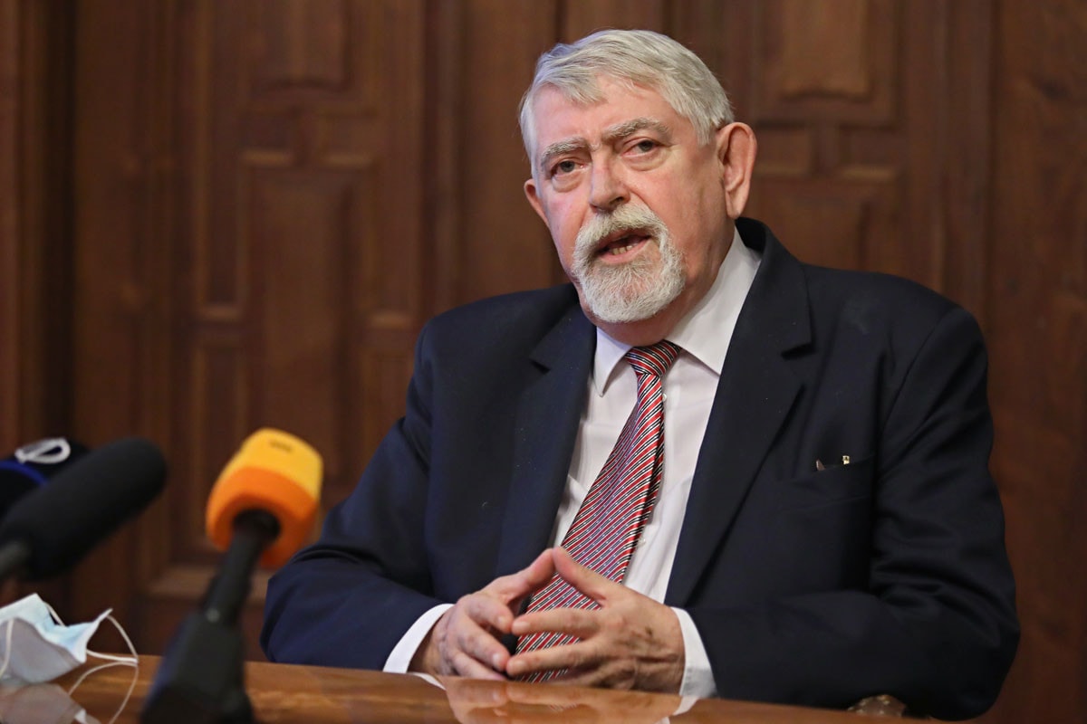 Kásler: Az egészségügy bírni fogja a rá nehezedő történelmi nyomást