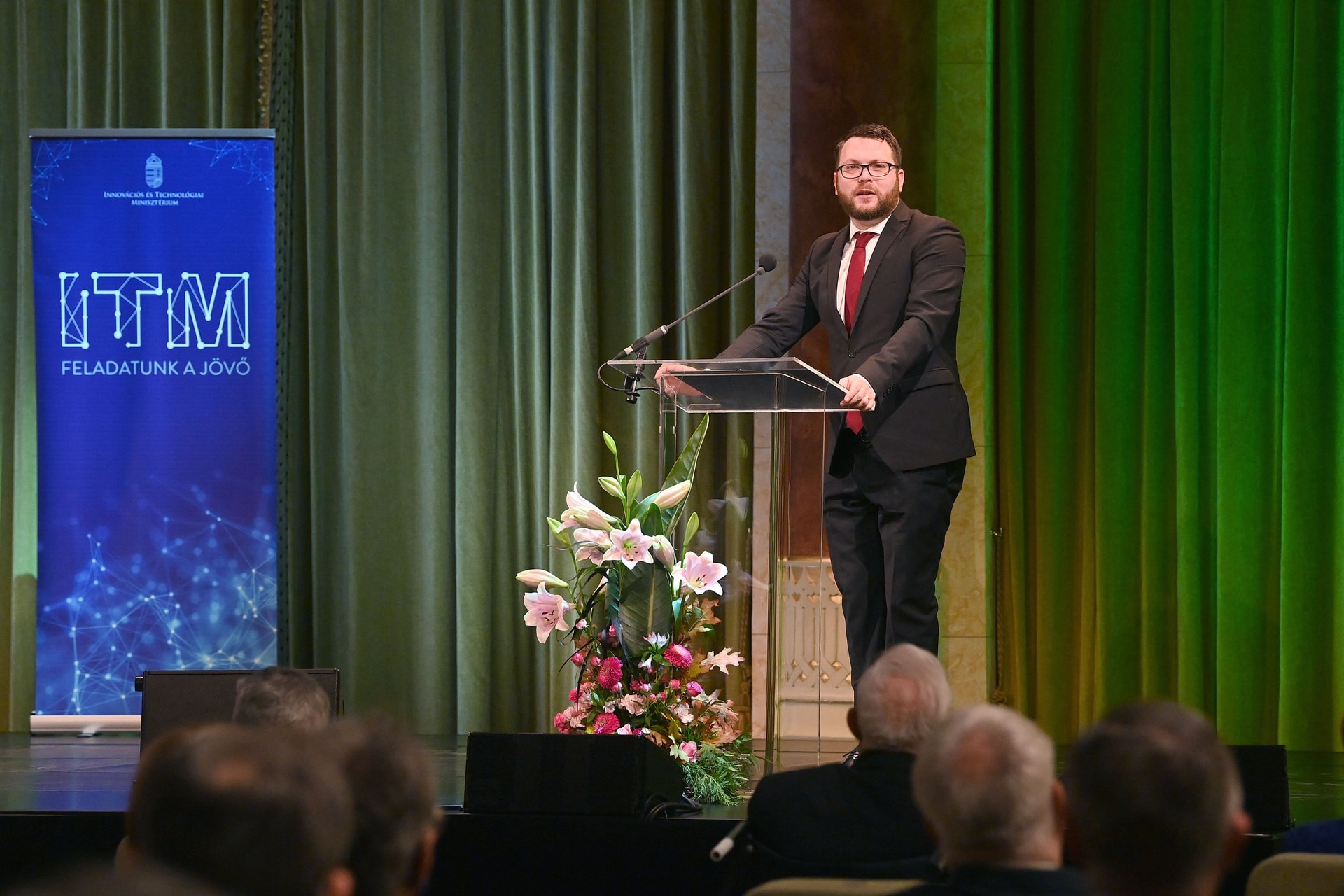 A kormány elkötelezett az ország innovációs potenciáljának erősítésében