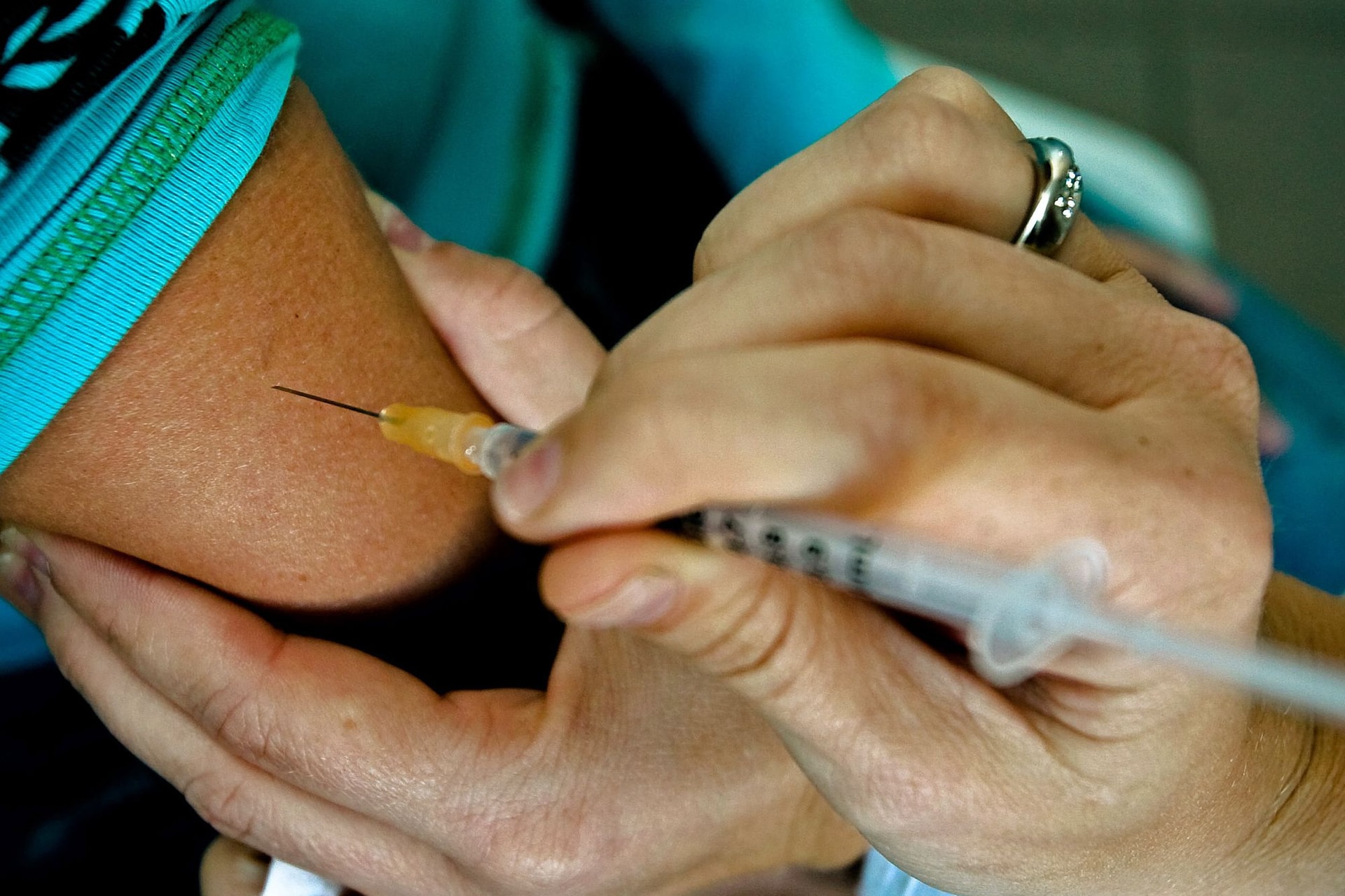 Idén is mindenki számára ingyenes az influenza elleni védőoltás