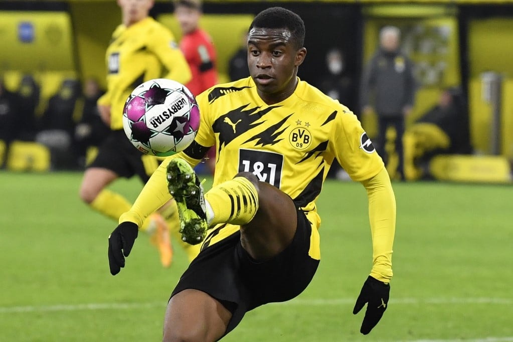 Sorra dönti a rekordokat Moukoko, a Dortmund szupertehetsége