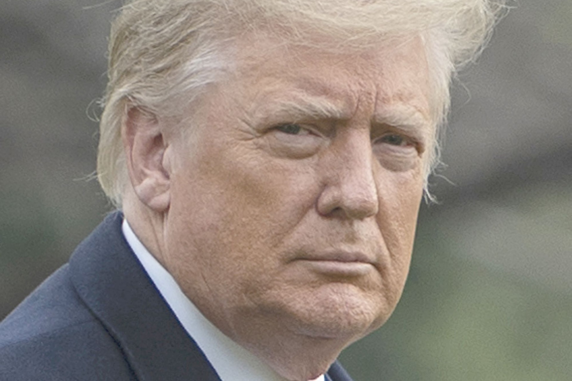 Merkel problémásnak tartja Trump Twitter-fiókjának felfüggesztését