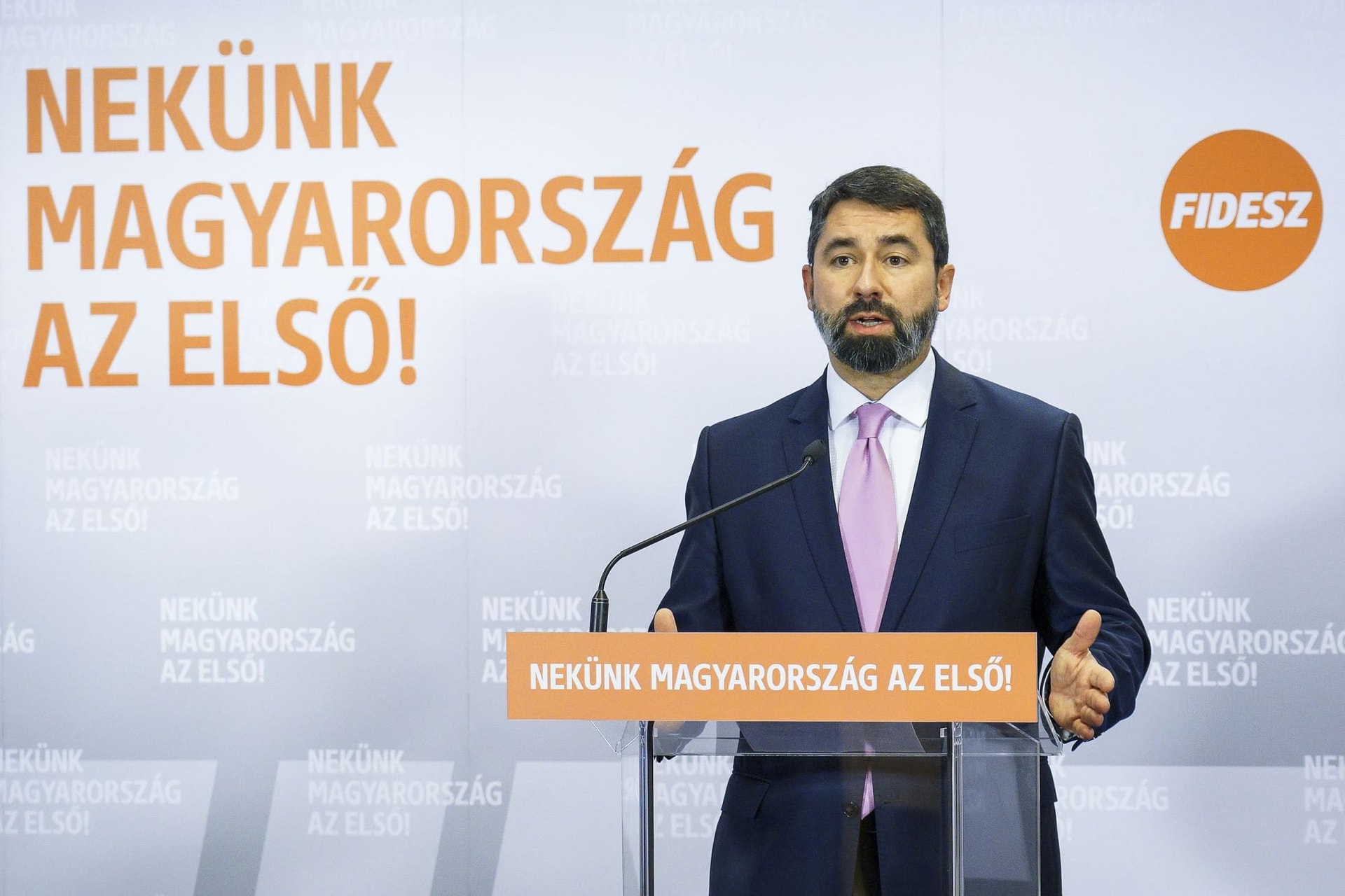 Sorosék továbbra is akcióban