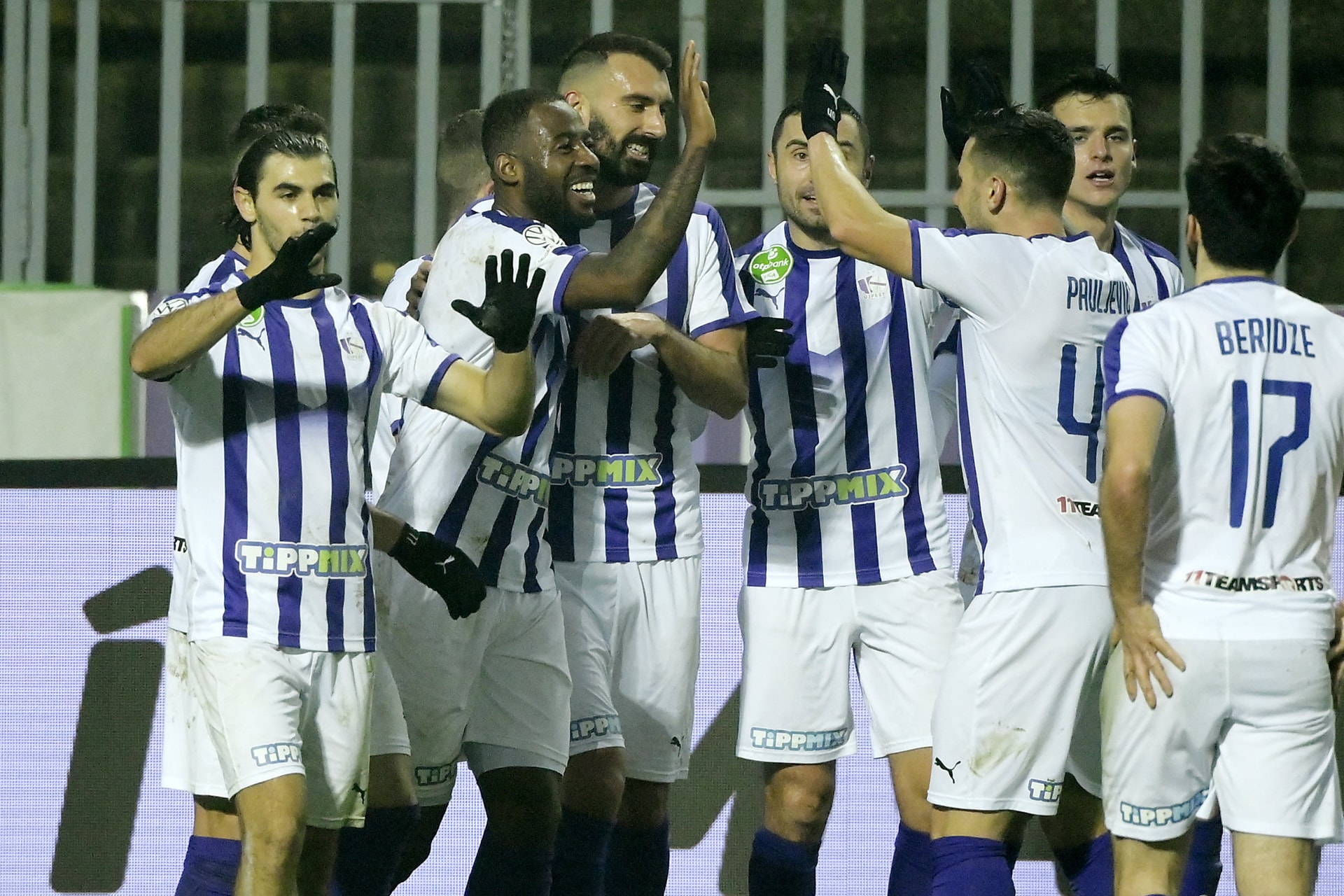 Gólzáporos meccsen győzte le az Újpest a ZTE-t