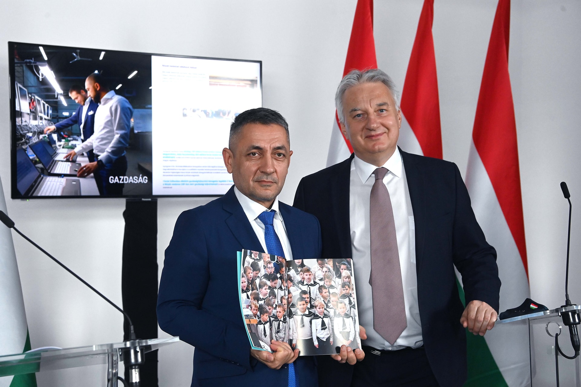 „Tíz éve a semmiből kellett újraépíteni a Gyurcsány által porig rombolt nemzetpolitikát”
