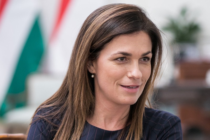 Szabályozná a kormány a nagy technológiai vállalatok hazai működését