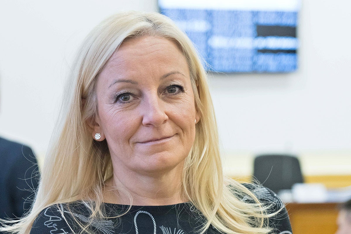 A helyi kisvállalkozások kárára folytatódik a haverok jutalmazása