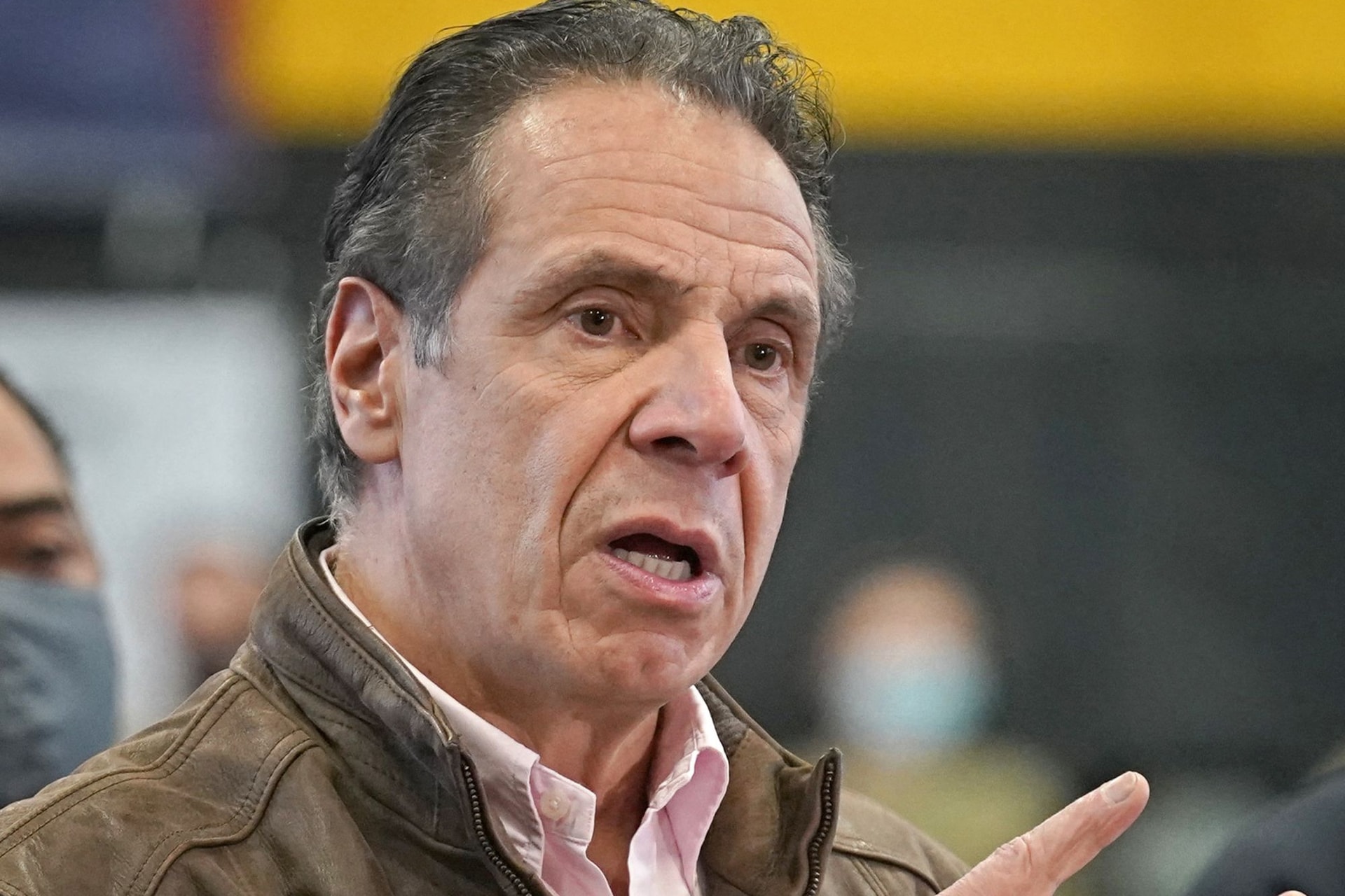 Szexuális bűncselekmény elkövetésével vádolják a volt New York-i kormányzót