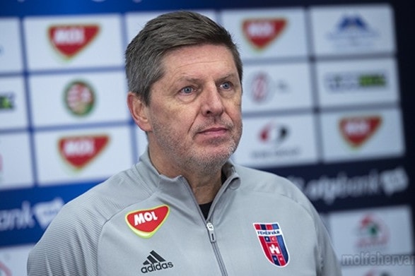 Menesztette Márton Gábort a Fehérvár