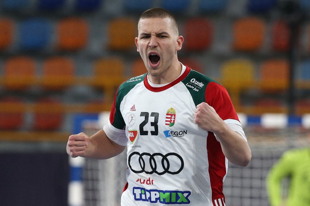 Máthé Dominik kézilabdázó bizonyítana a szövetségi kapitánynak