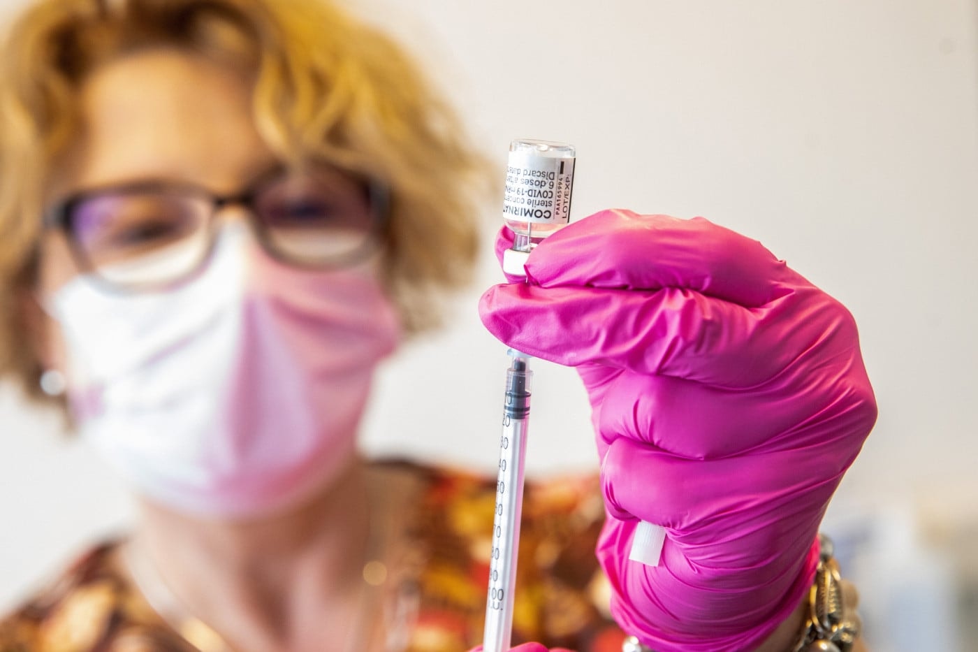 A brit mutáns új variációja sem ellenállóbb a védőoltásokkal szemben