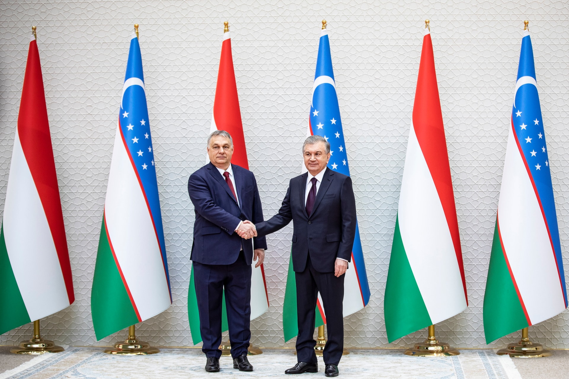 Orbán Viktor: Biztos lábakon állnak a magyar-üzbég kapcsolatok