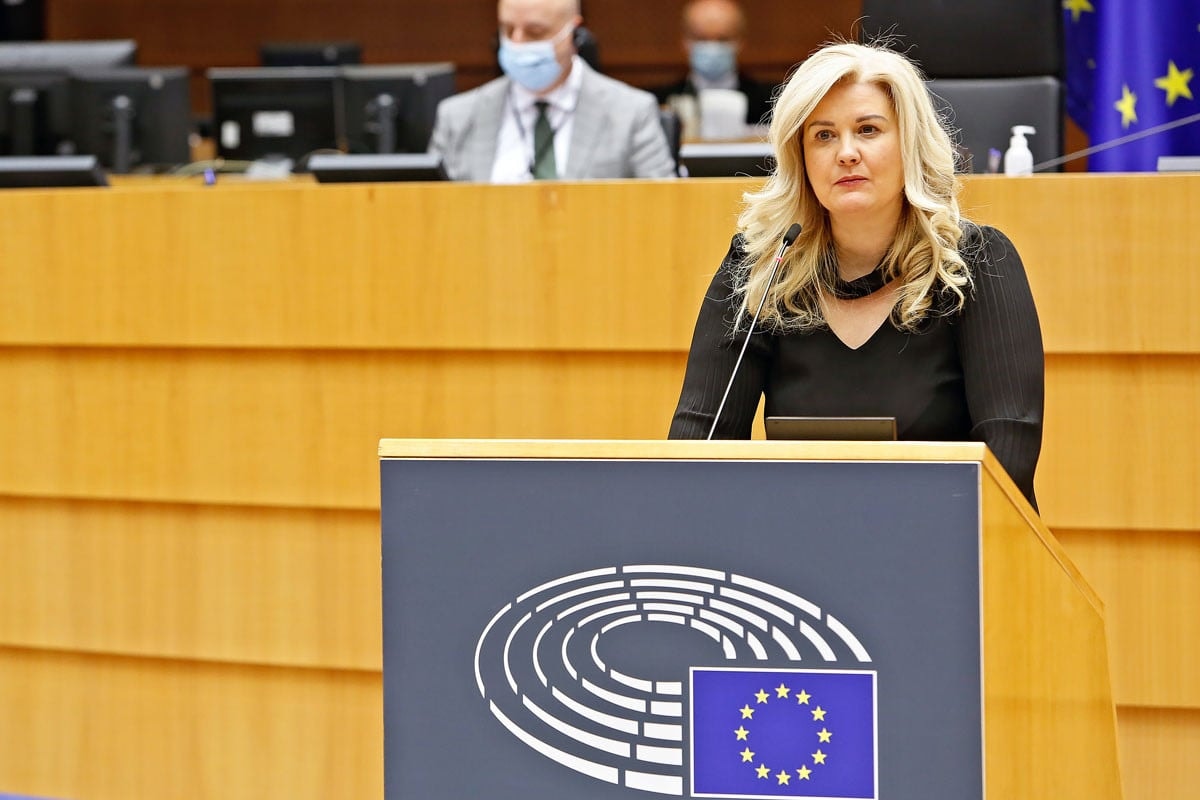 „A rezsicsökkentés biztonságot teremt”