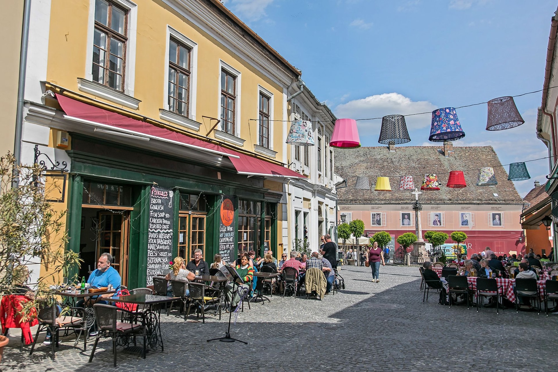 A terasznyitás után is jár a kormányzati támogatás