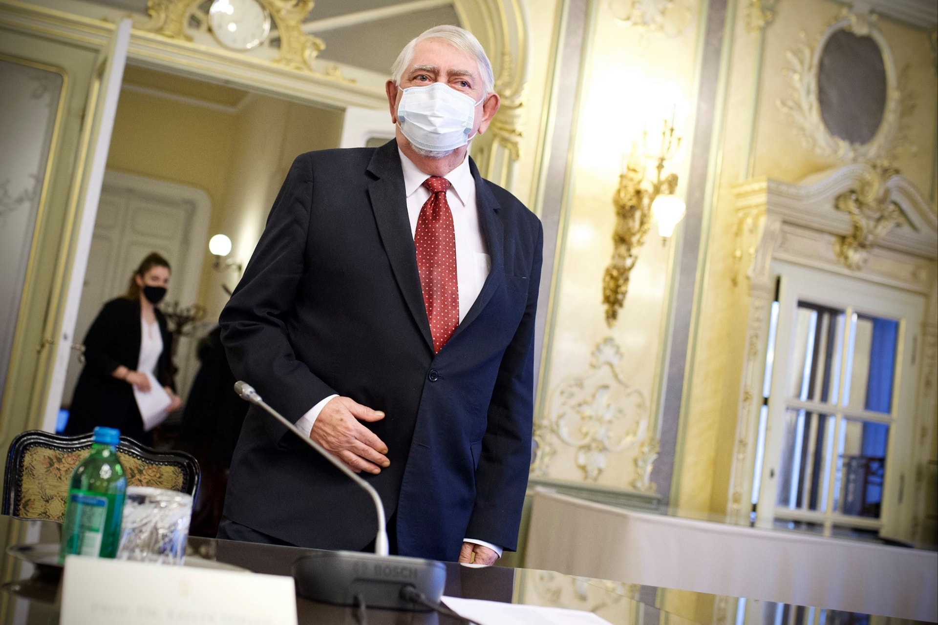 Kásler: Folytatódik pedagógusaink soron kívüli oltása