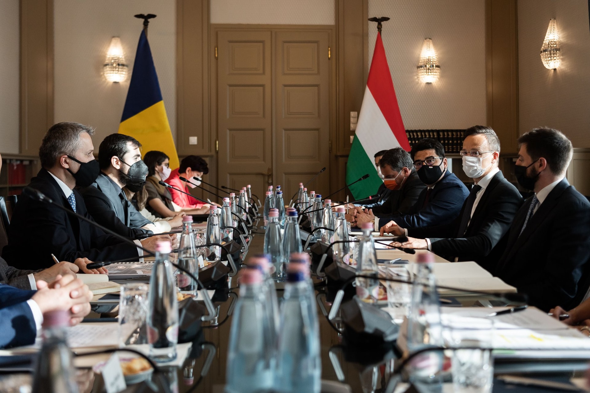 Szijjártó: Sokat tett hozzá a magyar-román kapcsolatokhoz a gazdasági együttműködés