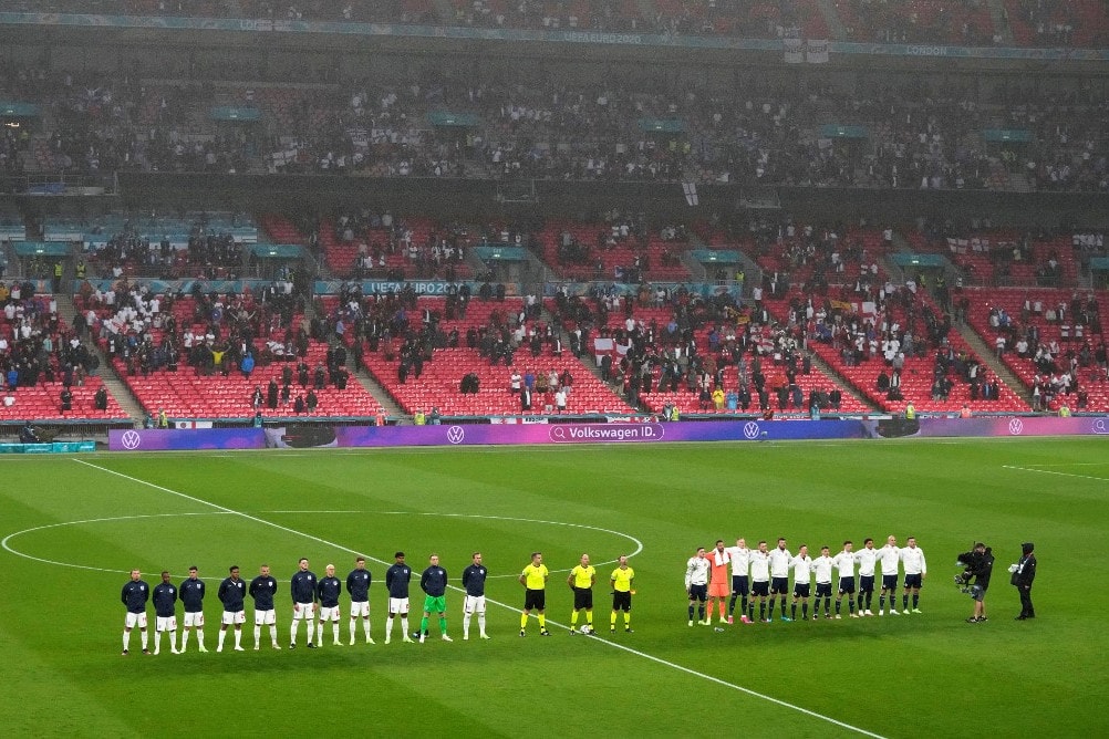 Több mint hatvanezer nézőt engednek be a Wembleybe
