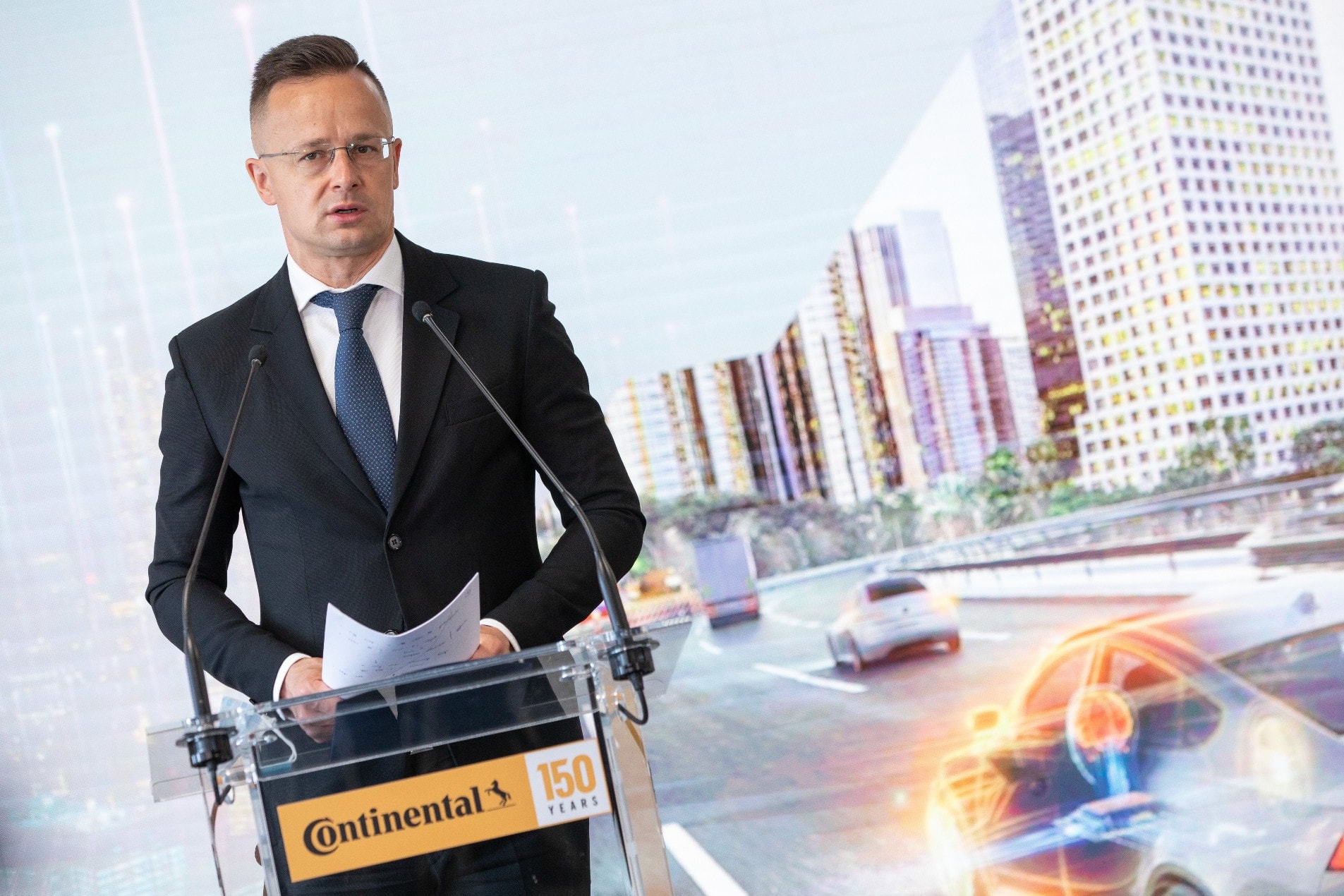 Több mint négymilliárd forintból bővíti kutatás-fejlesztési központjait a Continental
