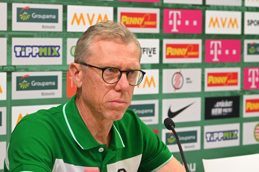 Stöger: A maximumot kell nyújtanunk a Slavia ellen